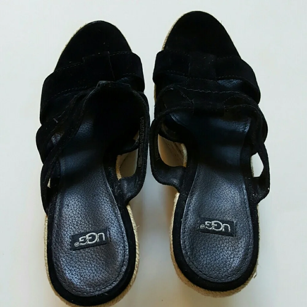 UGG women black platform sandals suede women size 7